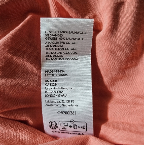 By Anthropologie Women's Puff-Sleeve Wrap Top in Pink Rose, Size MEDIUM - Picture 10 of 11